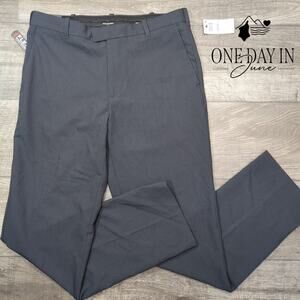 Van Heusen Flex Straight Fit Dress Pants Size 32X32